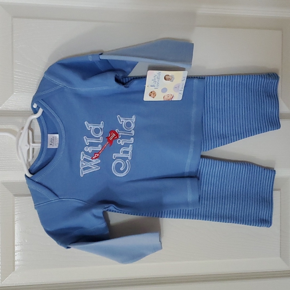 NWT Baby Essentials 9M Two Piece Top Pants